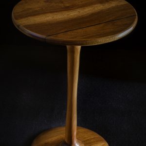 Wooden mahogany round end table